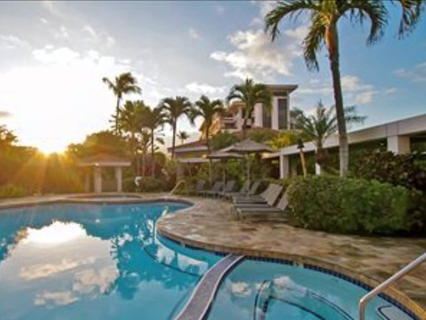 Maui Coast Hotel Кихеи Екстериор снимка