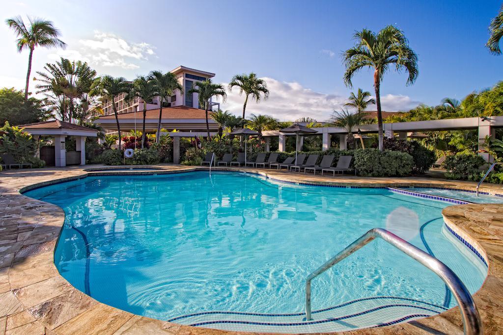 Maui Coast Hotel Кихеи Екстериор снимка