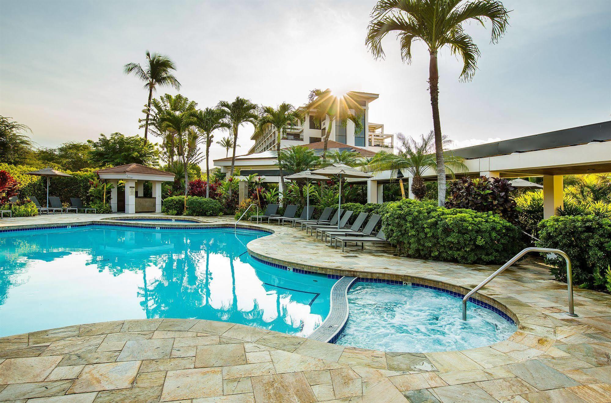 Maui Coast Hotel Кихеи Екстериор снимка